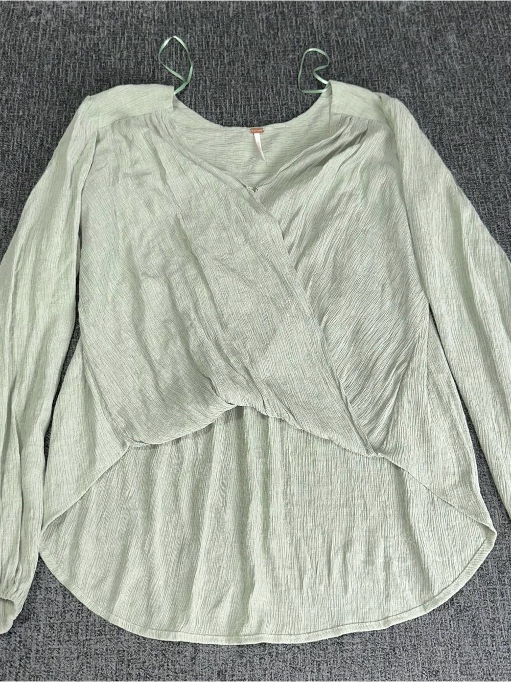 Free People Womens Sage Green Long Sleeve Wrap Boho Cottage Blouse Top Size XS